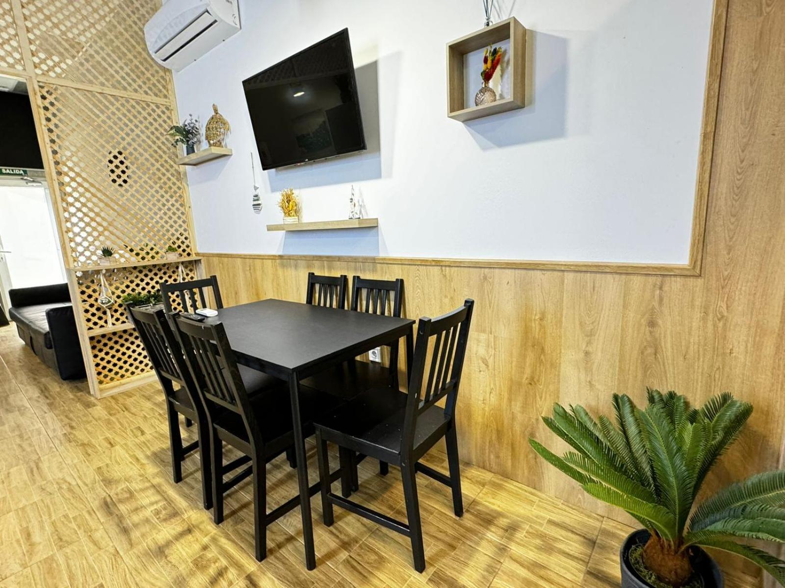 Salom 5 Apartment Valencia Bagian luar foto