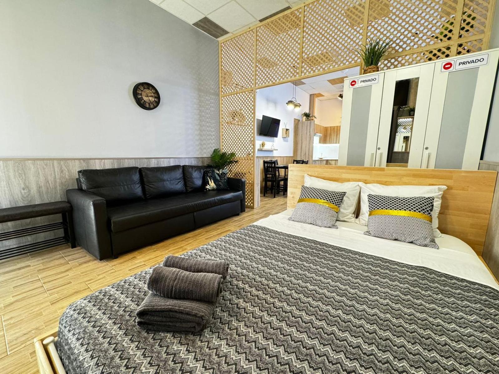 Salom 5 Apartment Valencia Bagian luar foto